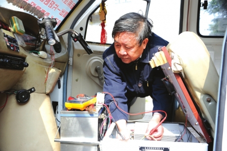 大爷爱发明&nbsp;快餐式宜宾燃面保质半年