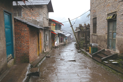 风霜磨砺宝莲街&nbsp;茶马古道在此兴