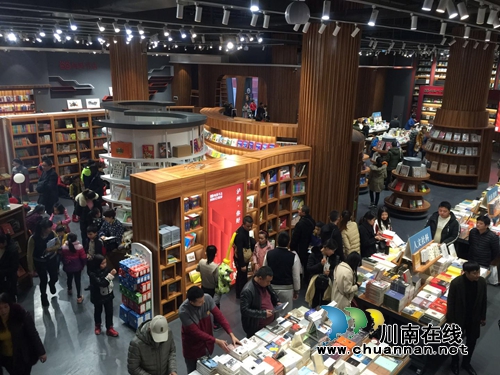 步步高新天地开业&nbsp;泸州迎来“都市假日中心”(图7)