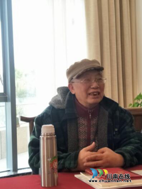 泸州市文艺评论家协会召开学习十九大精神暨年终总结会(图4)
