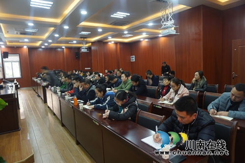 江阳区张坝街道开展十九大精神宣讲报告会