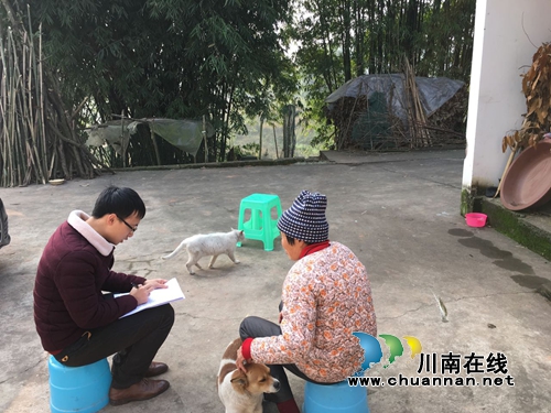 泸县财政局到联系村开展脱贫攻坚暨“走服引”群众满意度测评工作(图4) 泸县财政局到联系村开展脱贫攻坚暨“走服引”群众满意度测评工作(图4)