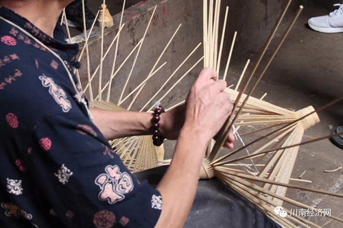 江子:泸州的油纸伞(图5) 江子:泸州的油纸伞(图5)