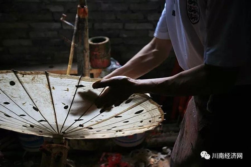 江子:泸州的油纸伞(图15) 江子:泸州的油纸伞(图15)