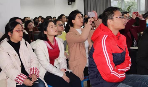 “人菌大战”在西南医大中医院上演……(图6) “人菌大战”在西南医大中医院上演……(图6)