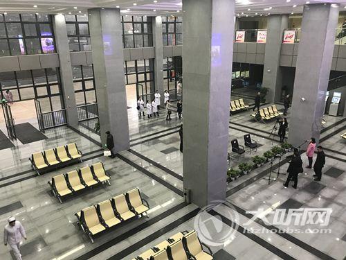 泸州市人民医院沙茜院区门诊部正式投运(图3) 泸州市人民医院沙茜院区门诊部正式投运(图3)