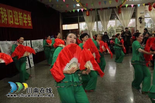 泸州本土文苑举行2018年年会(图5) 泸州本土文苑举行2018年年会(图5)