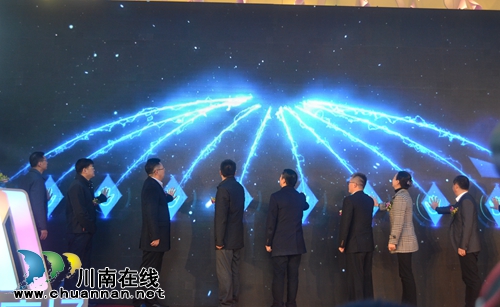 王者归来!泸州摩尔国际广场首届购物节启航(图5) 王者归来!泸州摩尔国际广场首届购物节启航(图5)