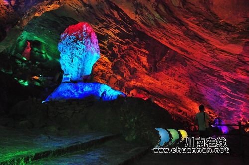 古蔺县大黑洞景区被评为国家4A级景区(图2) 古蔺县大黑洞景区被评为国家4A级景区(图2)