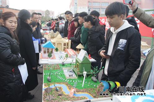 泸县建校举办第三届“科创杯”建筑模型制作大赛(图2)