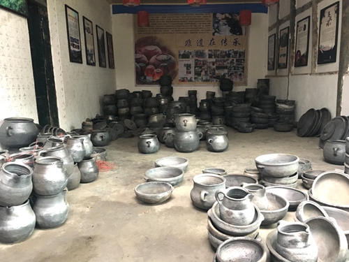 祖传手艺享誉四方 砂锅续写匠人传说(图11) 祖传手艺享誉四方 砂锅续写匠人传说(图11)