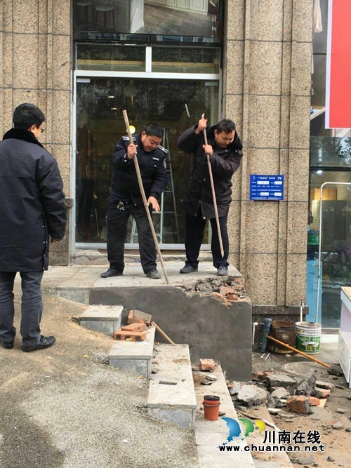 张坝街道：重拳治理“两违”&nbsp;巩固“创文”成果