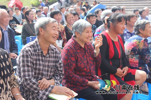 泸县太伏镇:“快”字着力 “好”字为本 牢记使命 奋力前行(图4) 泸县太伏镇:“快”字着力 “好”字为本 牢记使命 奋力前行(图4)