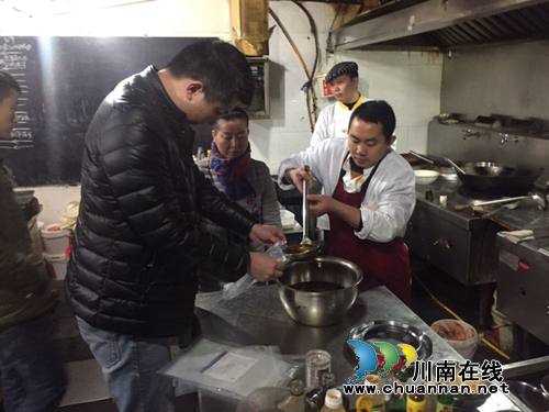 江阳区华阳街道开展安全生产抽样检查