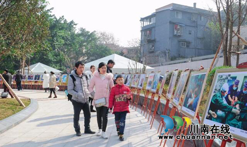 西南医大附院十九大主题摄影展传递医护正能量(图1) 西南医大附院十九大主题摄影展传递医护正能量(图1)