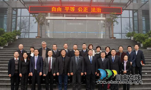 泸州石油医院成为西南医大附院分院(图5) 泸州石油医院成为西南医大附院分院(图5)