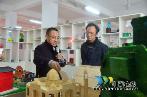 国家级农村职成教育示范县评估组检查泸县建校(图2) 国家级农村职成教育示范县评估组检查泸县建校(图2)