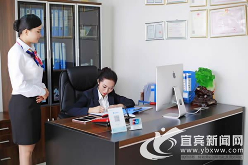 打工妹到老板&nbsp;宜宾励志姐成汽车租赁领军人(图1)