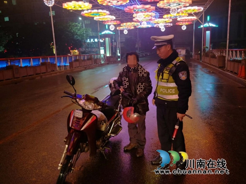 宜宾筠连县交警大队持续高压夜查酒驾成效凸显