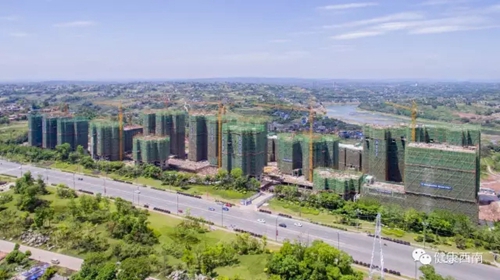 西南医疗康健中心建成啥样了？航拍带你看看去！(图3)