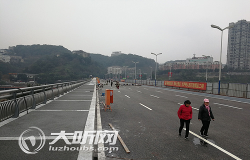 告别拥堵！明起泸州沱江二桥恢复双向通行(图1)