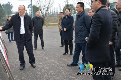 年终流动现场会走进合江&nbsp;谭红杰带队作考评