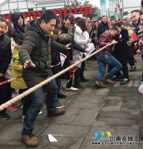 龙马潭区特兴镇走马新村举办第三届“中颐杯”农民趣味运动会(图5)
