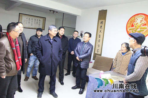 副市长熊启权走访慰问红星街道困难残疾人家庭