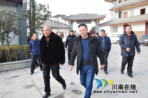 泸县副县长杜作文率队督查春节前安全生产(图2)