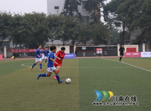 全省青少年足球后备人才选拔赛在泸县开幕(图4) 全省青少年足球后备人才选拔赛在泸县开幕(图4)
