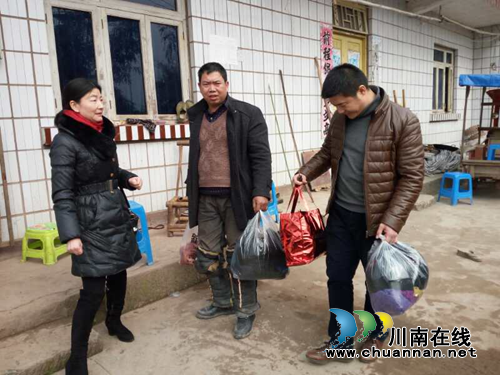 纳溪区中医医院开展脱贫户“送温暖.过好年”活动