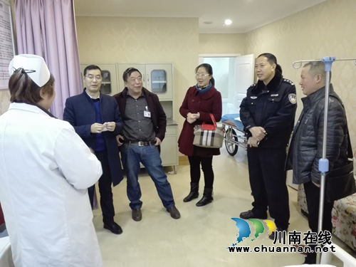 龙马潭区领导率队到红星街道开展节前安全检查