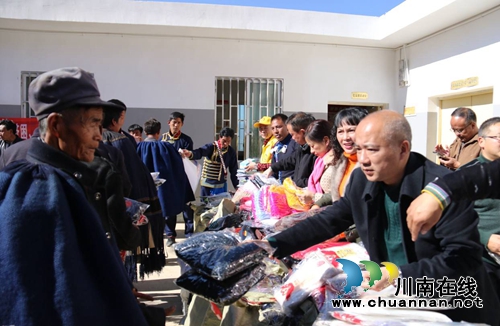 大凉山深处的绝地逆袭(图2) 大凉山深处的绝地逆袭(图2)
