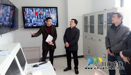 泸州市政府办常态化督查行政审批局巩固创文成果工作