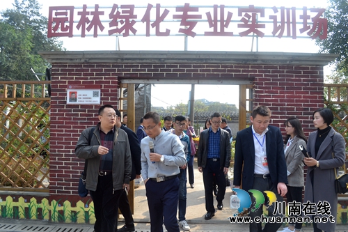 住建部调研泸县建校建筑劳务用工工作(图5)