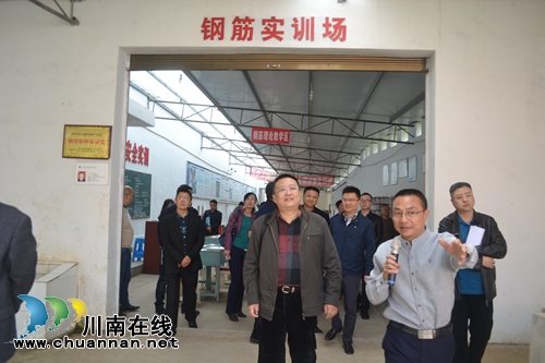 住建部调研泸县建校建筑劳务用工工作(图6)