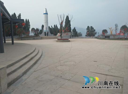 古蔺县住建局：开展节后市容秩序大整治&nbsp;改善市容市貌(图2)