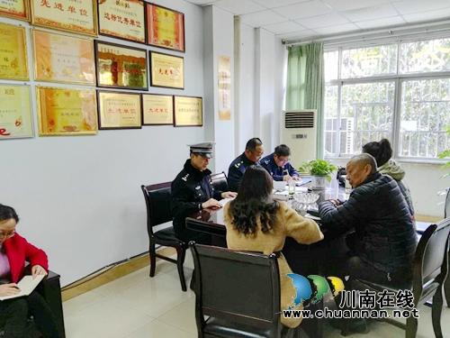 宜宾县多部门深入运输企业联合开展春运后期道路交通安全检查(图1)
