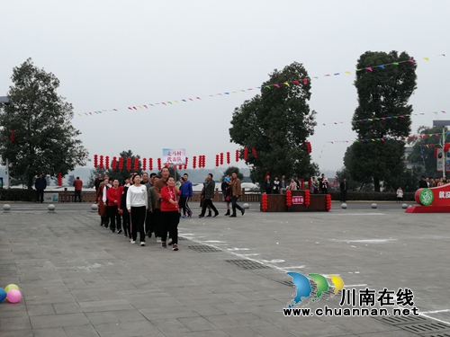 龙马潭区特兴镇举办2018年新春全民健身运动会(图2) 龙马潭区特兴镇举办2018年新春全民健身运动会(图2)