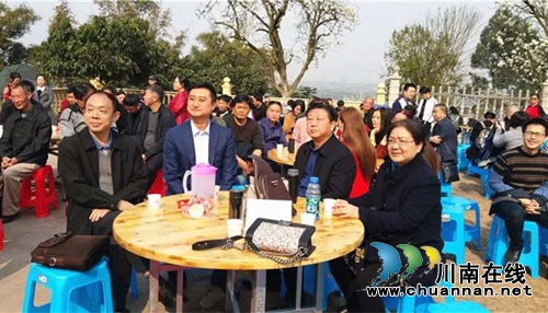 泸州第七届梨花诗会获奖作品现场揭晓(图7) 泸州第七届梨花诗会获奖作品现场揭晓(图7)