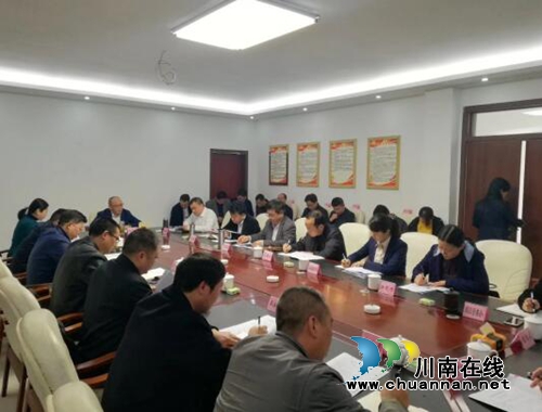 合江县委书记张季頫带队调研园区(图1) 合江县委书记张季頫带队调研园区(图1)