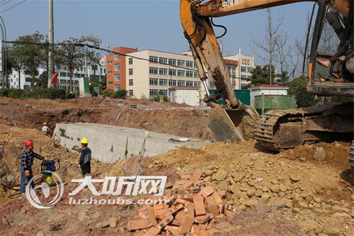泸州长江滨江路示范段5月完工&nbsp;又添休闲好去处(图1)