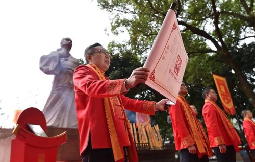 泸州老窖封藏大典:“关羽张飞赵云”都来了!(图10) 泸州老窖封藏大典:“关羽张飞赵云”都来了!(图10)