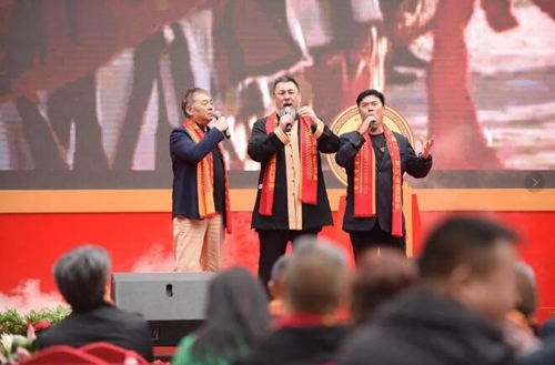 泸州老窖封藏大典:“关羽张飞赵云”都来了!(图34) 泸州老窖封藏大典:“关羽张飞赵云”都来了!(图34)