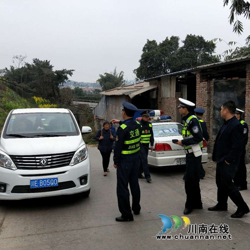 泸县牛滩镇开展货运企业交通安全“五进”宣传