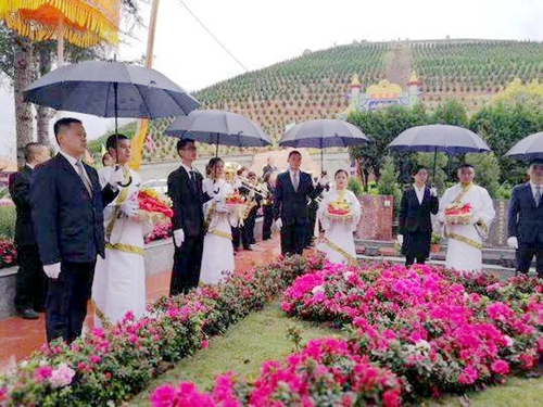 今年清明祭扫 四川大中城市殡葬场所禁燃禁放(图1) 今年清明祭扫 四川大中城市殡葬场所禁燃禁放(图1)