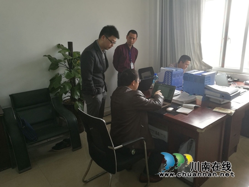 泸州市安监执法支队到泸县太伏镇检查指导安全工作