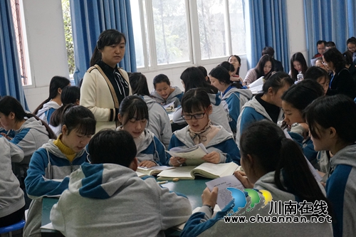 泸州市中职学校语文、学前教育教研联组活动暨教学视导工作在泸县建校进行(图1) 泸州市中职学校语文、学前教育教研联组活动暨教学视导工作在泸县建校进行(图1)
