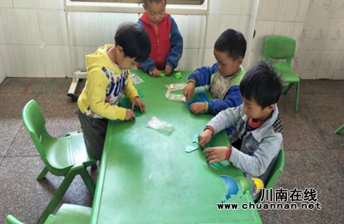 贵州盘州市双凤镇西冲幼儿园开展“快乐七巧&nbsp;启迪智慧”活动