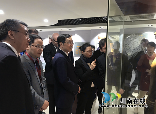 外国友人周末相约这里！您知道为什么吗？(图2)